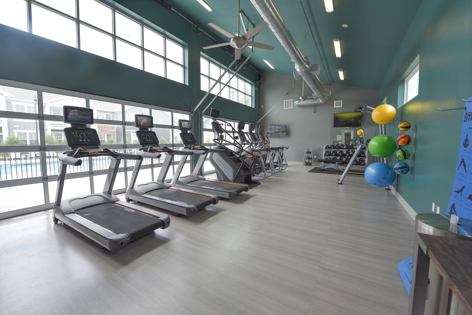 Springs at South Elgin Apartments Near Chicago, Illinois